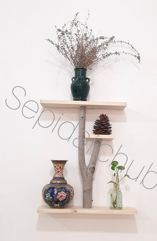 شلف چوبی سه طبقه با نمای تنه درخت طبیعی(بلوط)/سایز متوسط - انتخابی برای دوستداران طبیعت